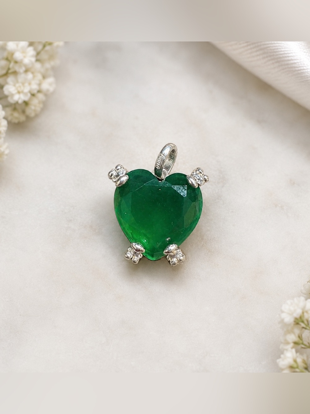 Second hand ✋🏻Green Heart Pendant 925